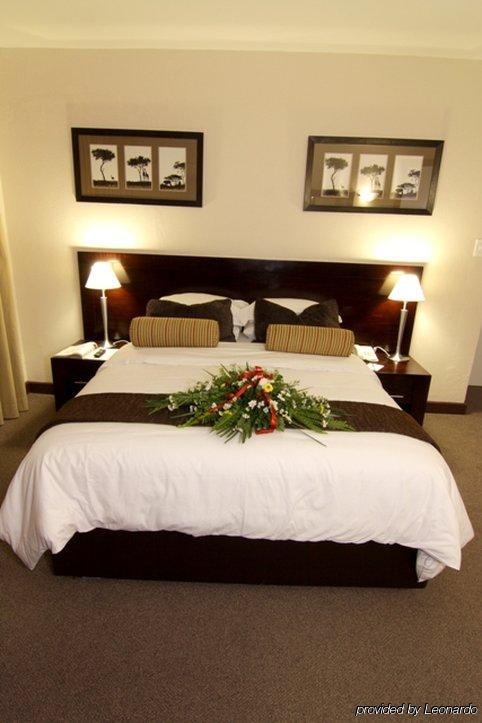 Cresta Bosele Hotel Selebi-Phikwe Szoba fotó